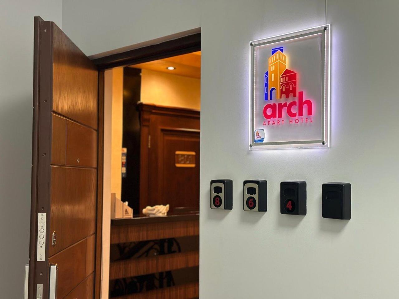 Arch Apart Hotel Єреван Екстер'єр фото
