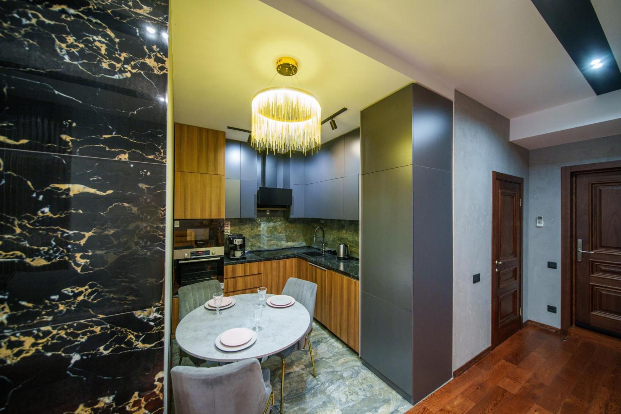 Arch Apart Hotel Єреван Екстер'єр фото